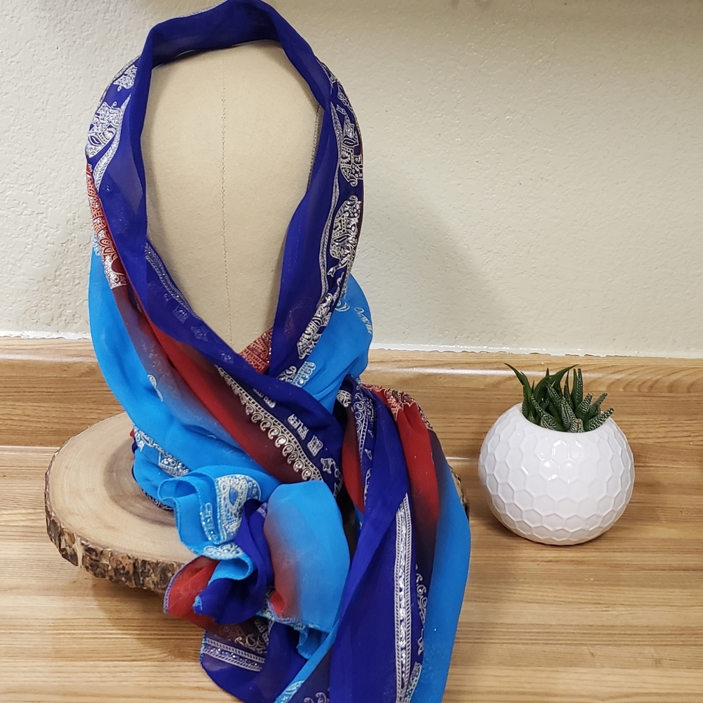 Elephant scarve